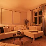 Hilvit-apartment: Stylish 2-bedroom Retreat Near Hospital * Cottbus