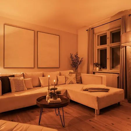 Hilvit-apartment: Stylish 2-bedroom Retreat Near Hospital * Cottbus