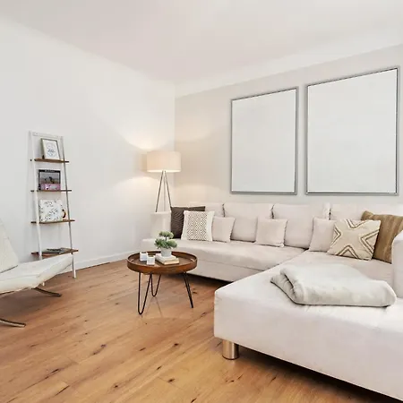 Hilvit-apartment: Stylish 2-bedroom Retreat Near Hospital * Cottbus