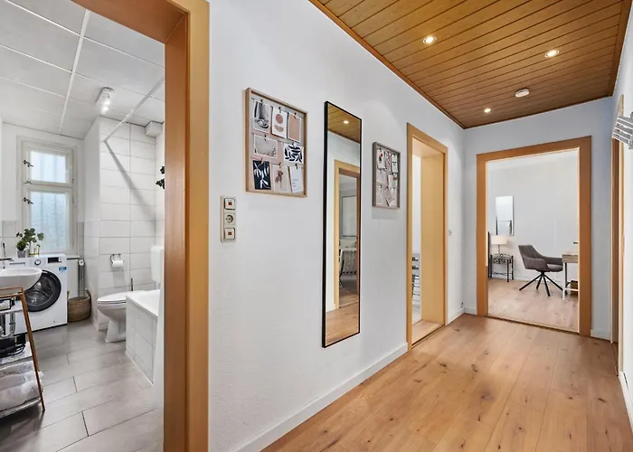 Apartment Exklusives HILVIT Health Apartment an der Universitätsklinik - Perfekt für Business und Kultur! 2 Schlafzimmer - Smoothie Mixer - Fitness Wall Gym - Smart TV *